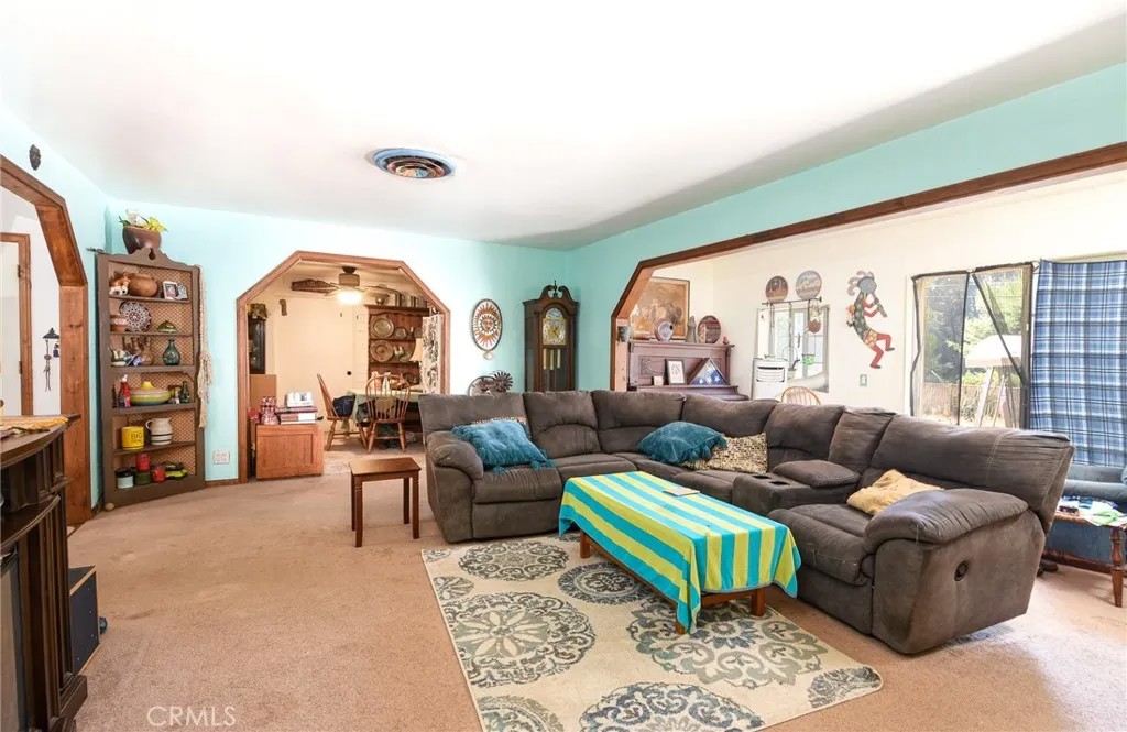 186 Santa Rita Place