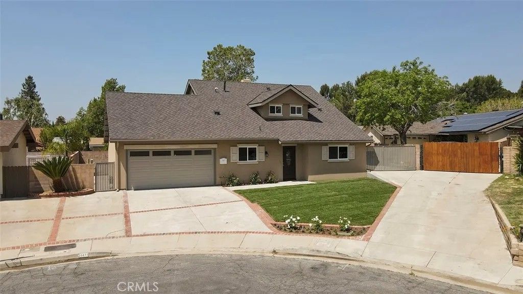 Photo of 28033 Cero Dr, Saugus, CA 91350 (MLS # SR26077066)