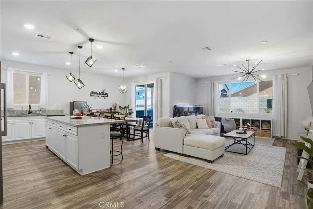 3555 E Avenue J3