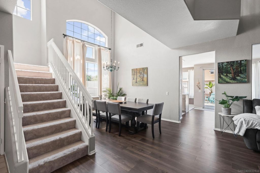 Photo of 1593 Avenida Guillermo, Oceanside, CA 92056 (MLS # 250040557)