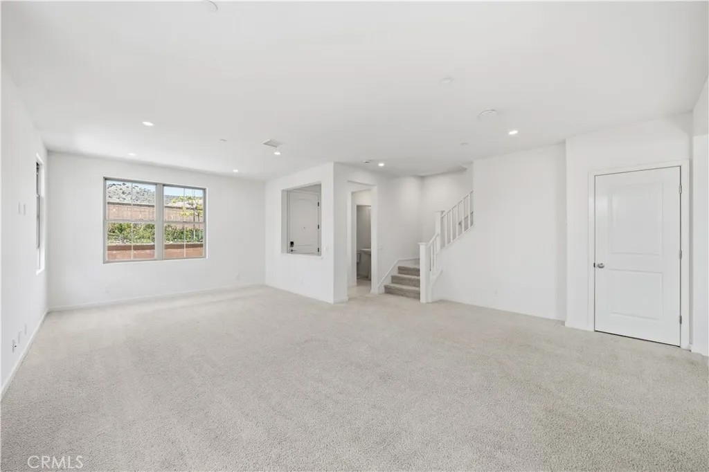 112 Newburry