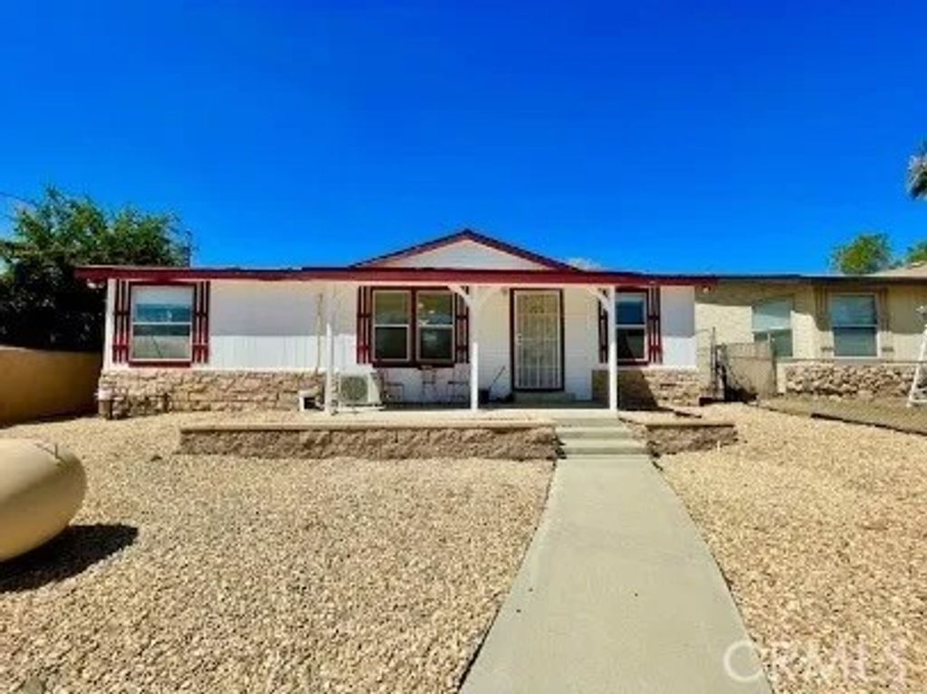 Photo of 23686 Lodge Dr, Menifee, CA 92587 (MLS # SW26006011)