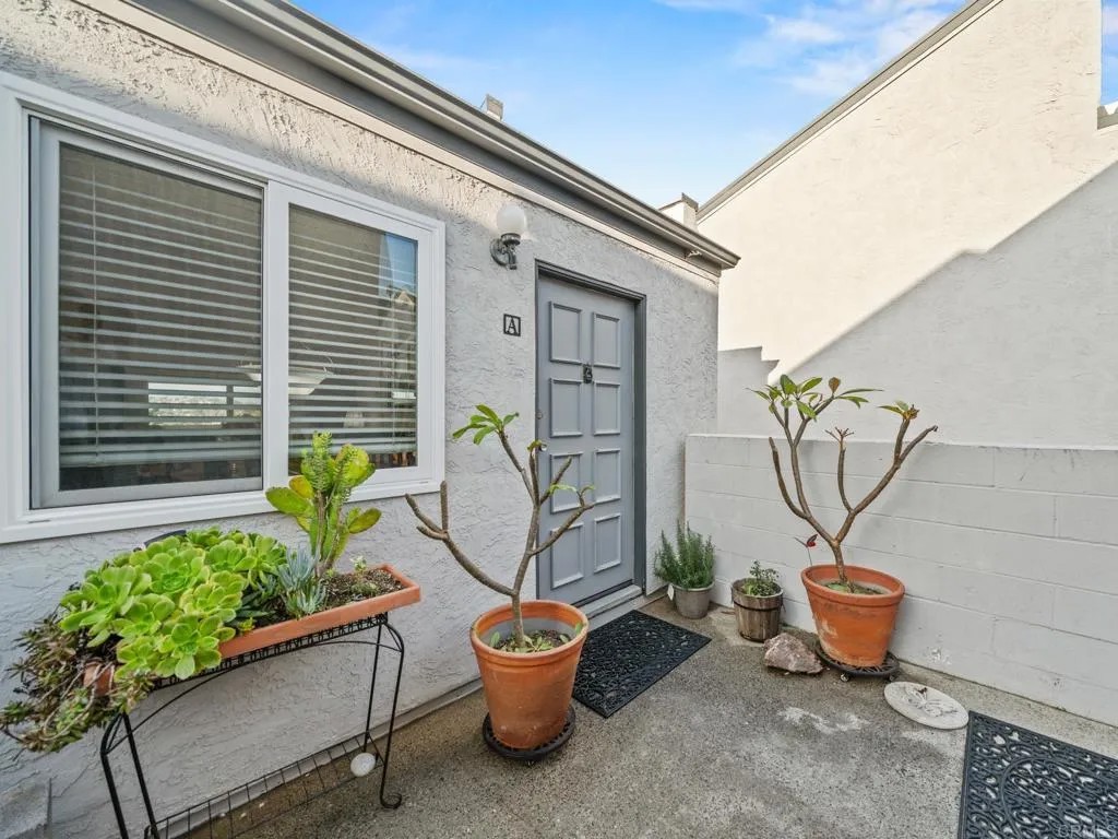 2403 La Costa Avenue A