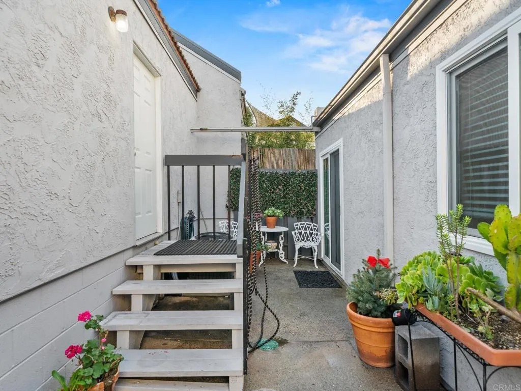 2403 La Costa Avenue A