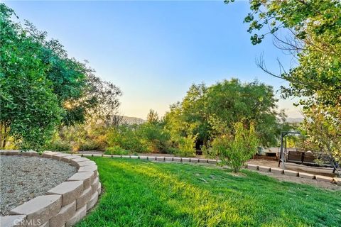 Tiny photo for 2161 Orange View Circle, Riverside, CA 92503 (MLS # PW25245033)