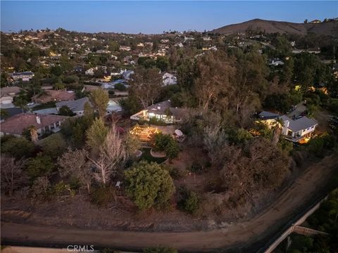 Tiny photo for 2161 Orange View Circle, Riverside, CA 92503 (MLS # PW25245033)