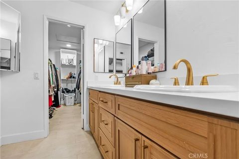 Tiny photo for 2161 Orange View Circle, Riverside, CA 92503 (MLS # PW25245033)