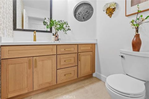 Tiny photo for 2161 Orange View Circle, Riverside, CA 92503 (MLS # PW25245033)