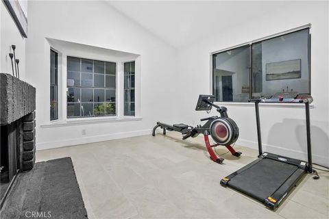Tiny photo for 2161 Orange View Circle, Riverside, CA 92503 (MLS # PW25245033)