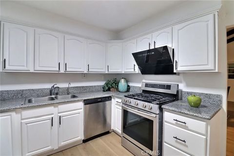 Tiny photo for 975 Metro Dr, Monterey Park, CA 91755 (MLS # WS25235878)