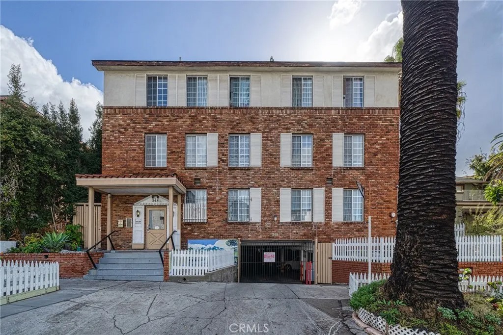 248 S Occidental