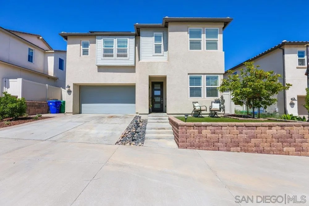 8894 Trailridge Ave