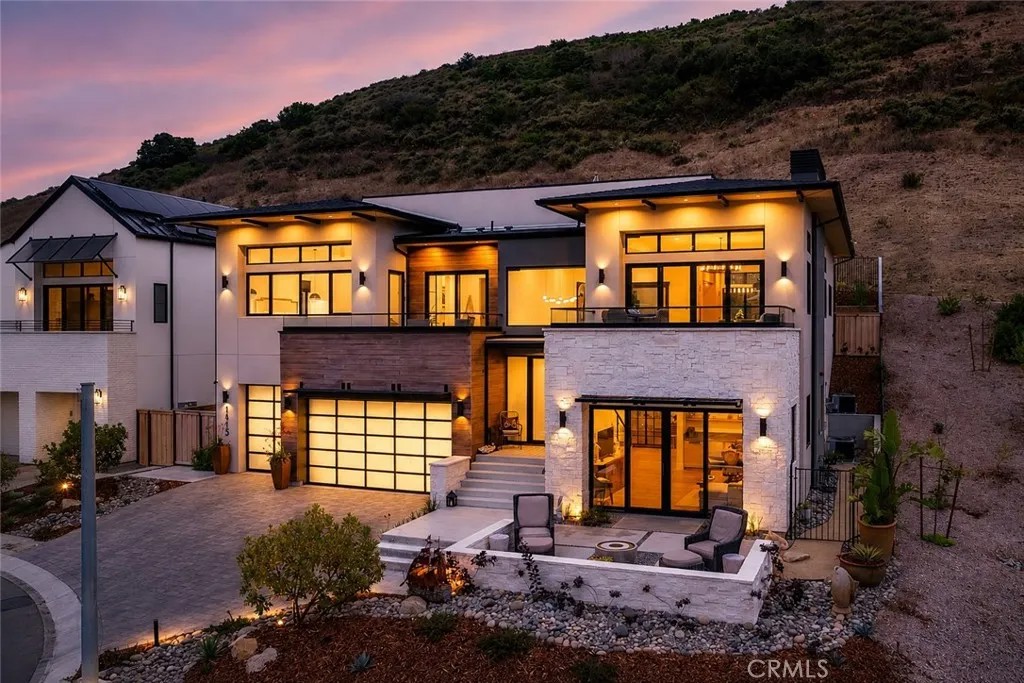 1415 Hansen Lane
