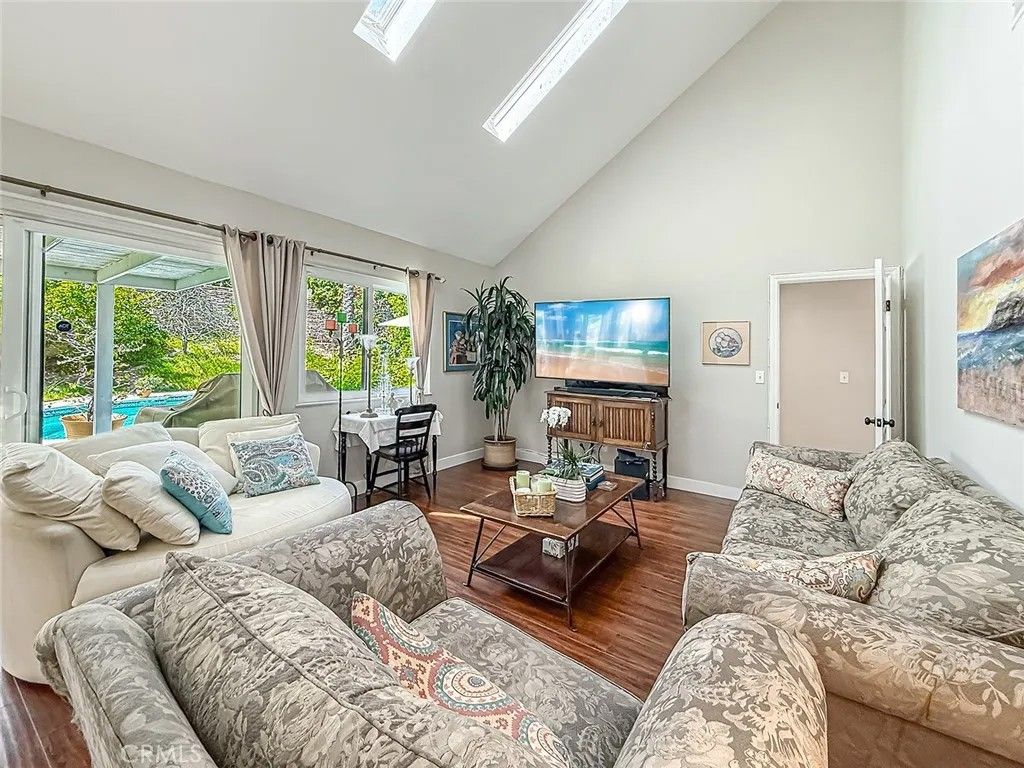 Photo of 8371 Capistrano Avenue, West Hills, CA 91304 (MLS # SR26064480)