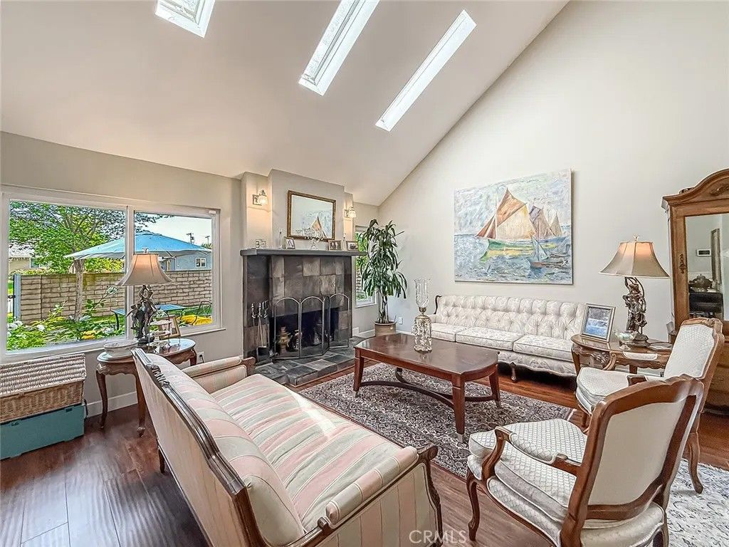 Photo of 8371 Capistrano Avenue, West Hills, CA 91304 (MLS # SR26064480)