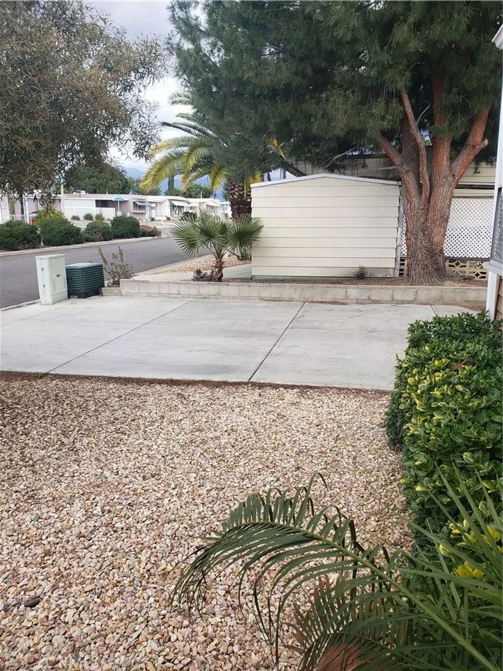 Photo of 800 S Palm Avenue #B, Hemet, CA 92543 (MLS # IG26031747)