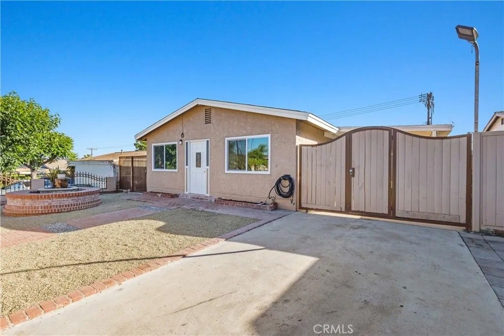 Photo of 17406 Renault St, La Puente, CA 91744 (MLS # AR25243191)