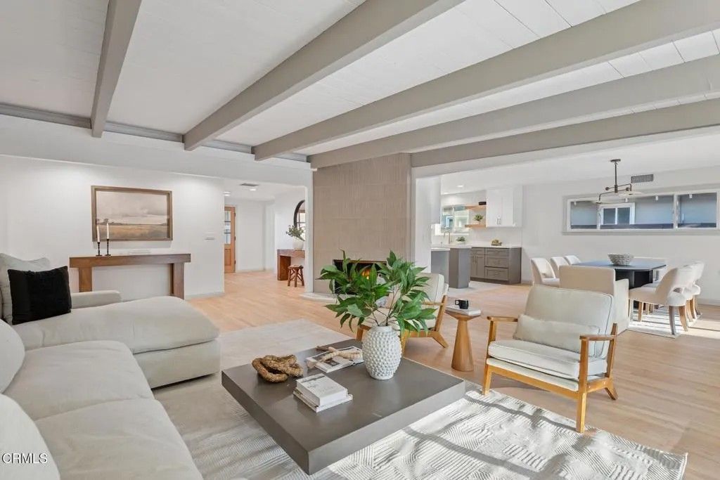 Photo of 6043 Mary Ellen Avenue, Valley Glen, CA 91401 (MLS # V1-35829)