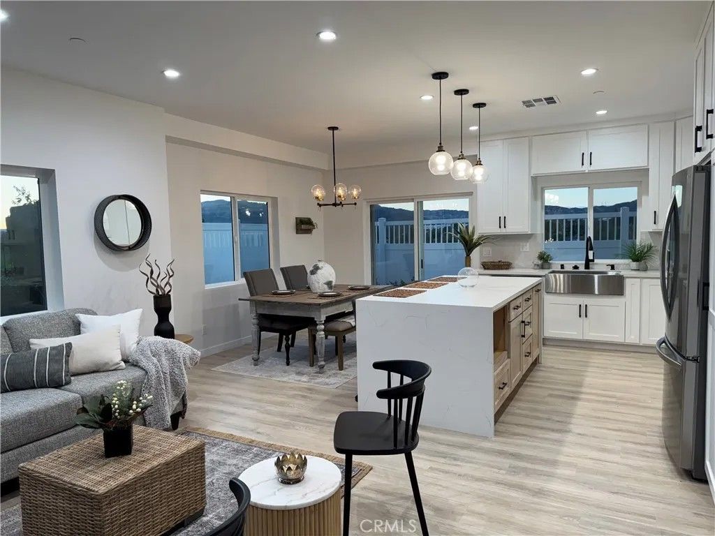 Photo of 12519 Haleh Lane, Sylmar, CA 91342 (MLS # SR26006619)