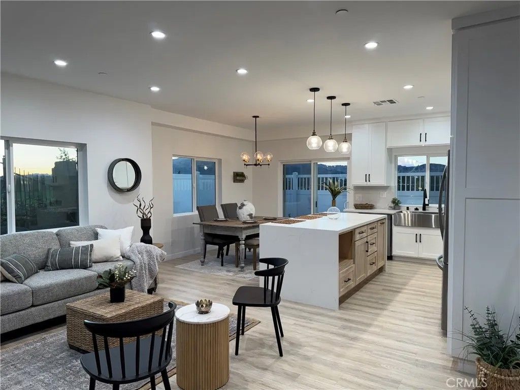 Photo of 12519 Haleh Lane, Sylmar, CA 91342 (MLS # SR26006619)