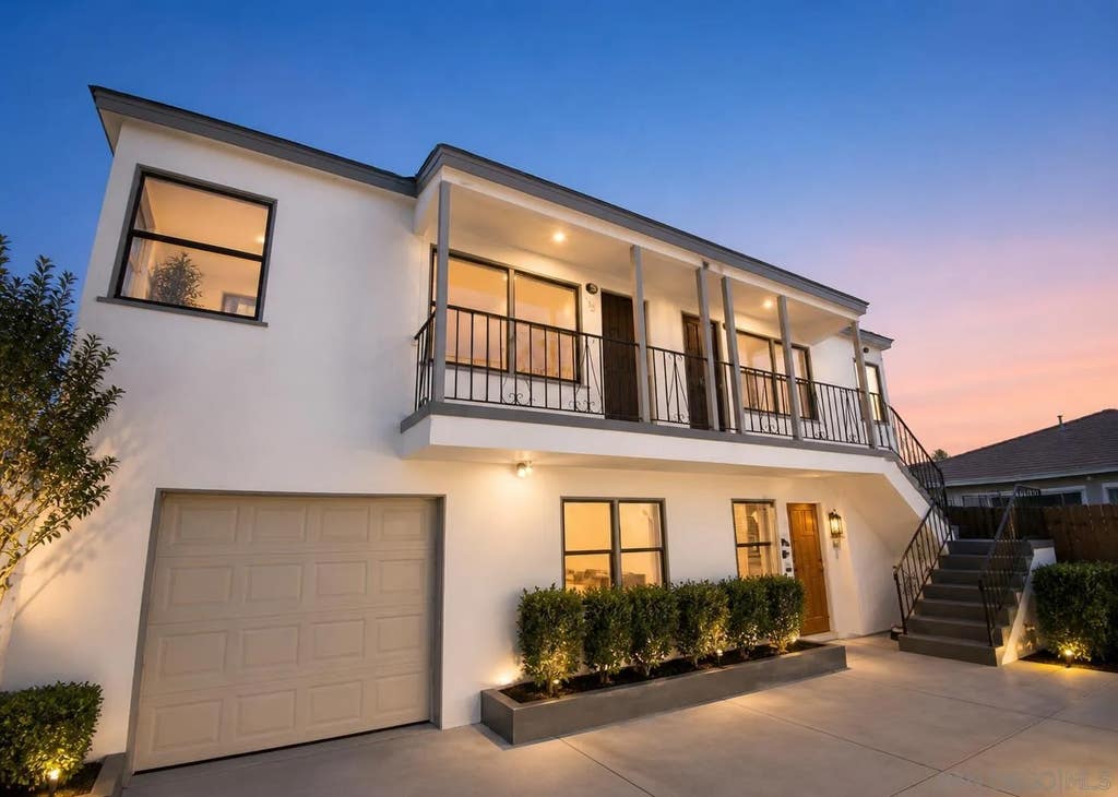 Photo of 3023-3029 Jarvis St, San Diego, CA 92106 (MLS # 260012177)