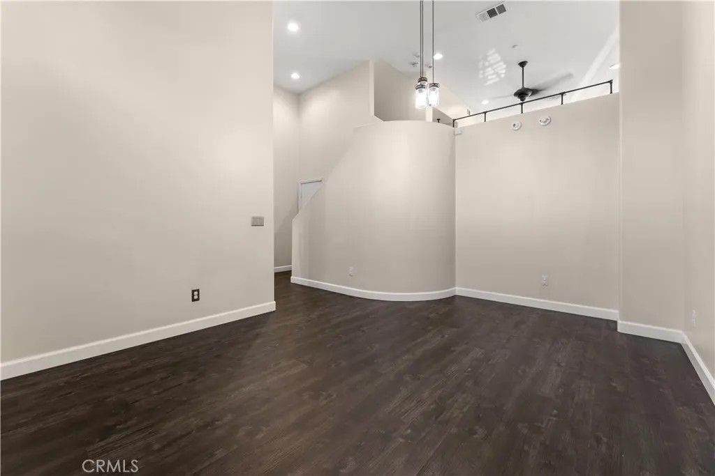 Photo of 33650 Willow Haven, Murrieta, CA 92563 (MLS # SW26048725)