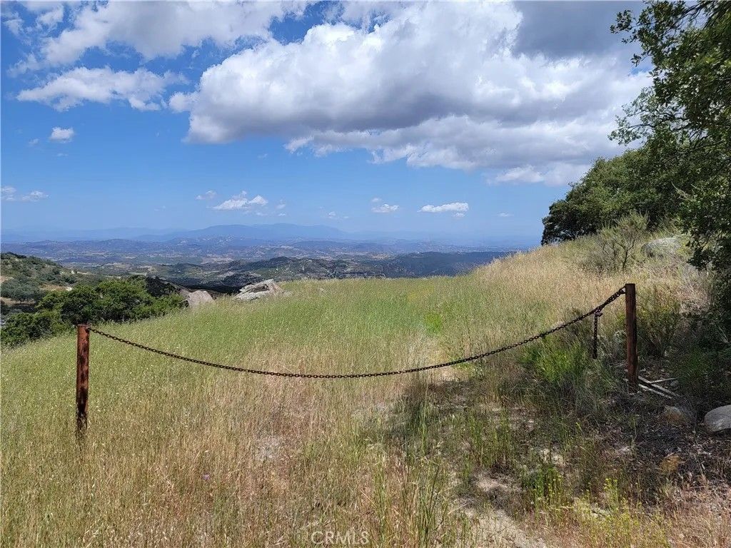 Photo of 0 Lions Lair, Murrieta, CA 92562 (MLS # SW22170136)
