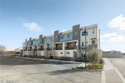 11706 Arkansas Street C Artesia CA 90701