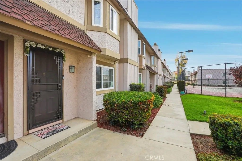 Photo of 1252 N Citrus Ave #2, Covina, CA 91722 (MLS # CV26006545)