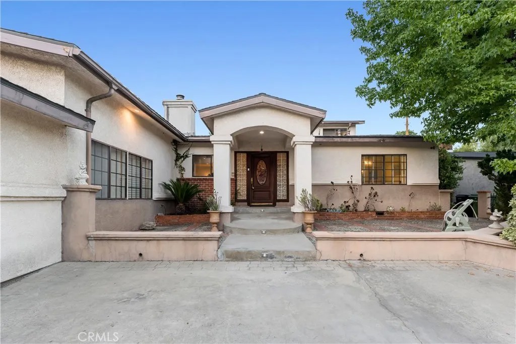9348 Tujunga Canyon