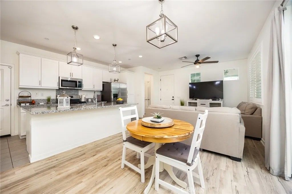 Photo of 27412 Clarise Lane, Murrieta, CA 92562 (MLS # SW25221064)