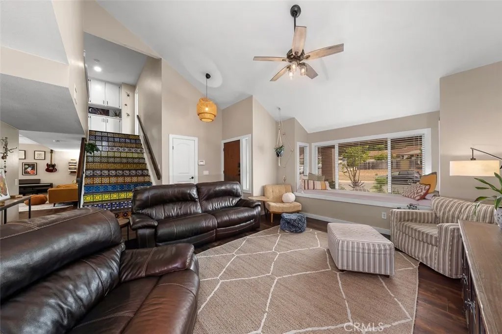 246 Camino Vista Real