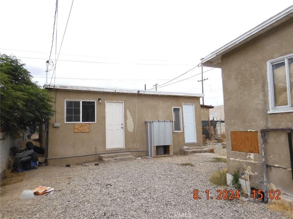 Photo of 515 Clark St, Barstow, CA 92311 (MLS # HD26039130)