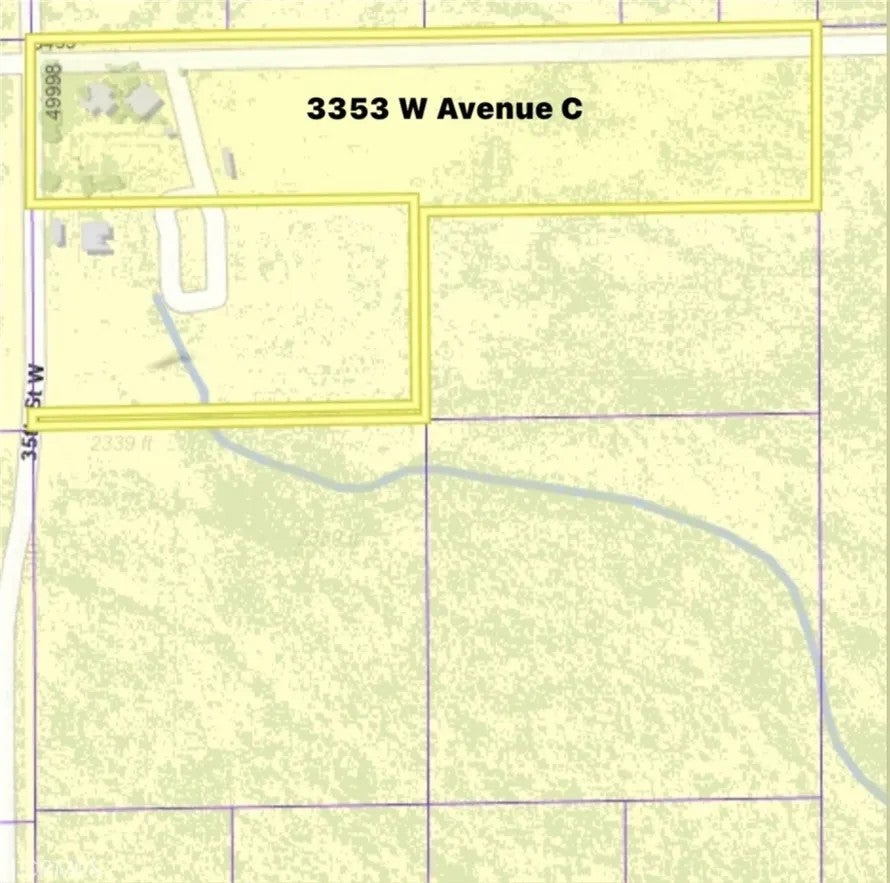 Photo of 3353 W Avenue C, Lancaster, CA 93536 (MLS # SR26182104)