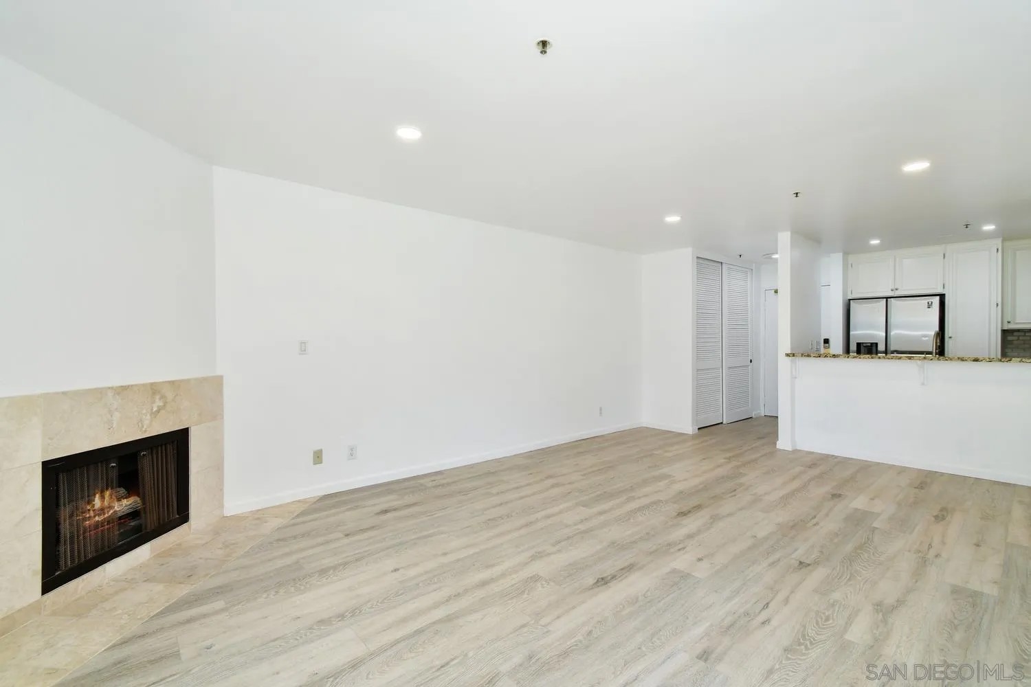 5745 Friars Rd 96