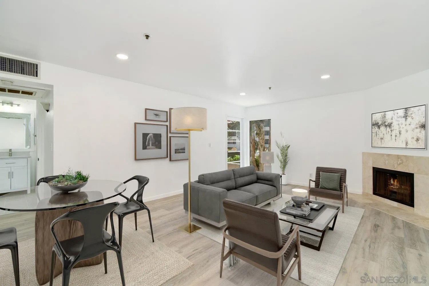 5745 Friars Rd 96