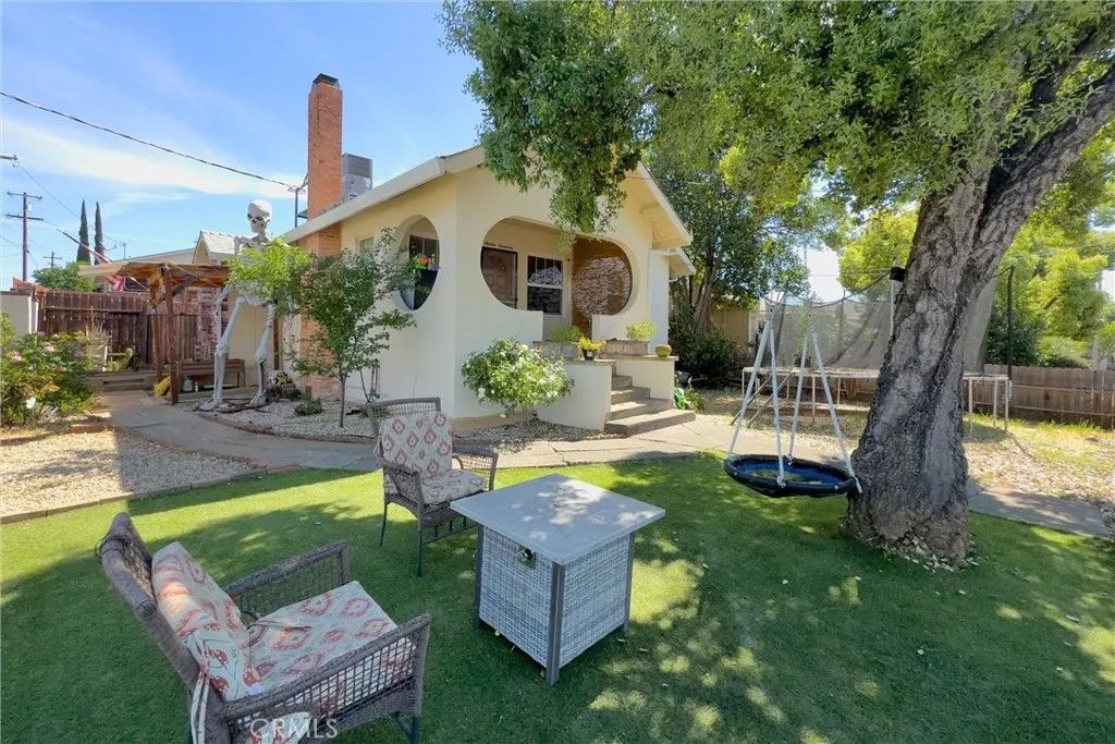 Photo of 1617 Linden Avenue, Oroville, CA 95966 (MLS # SN26068488)