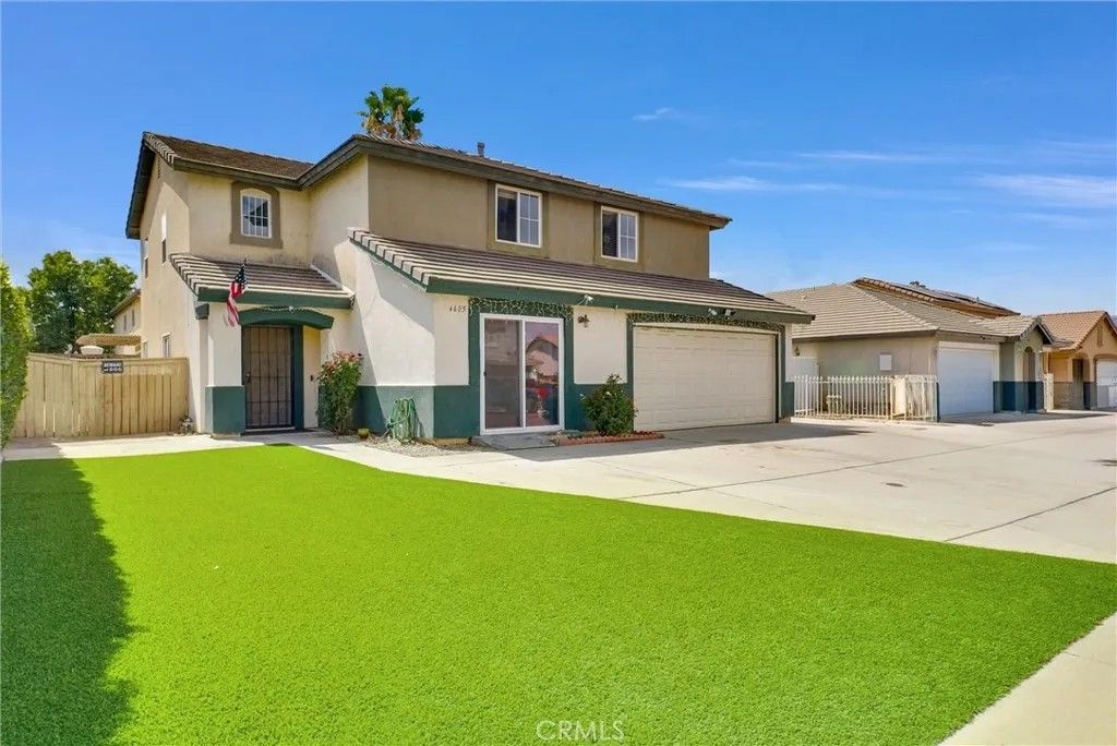 Photo of 4605 Oak Tree Way, Hemet, CA 92545 (MLS # OC25280290)