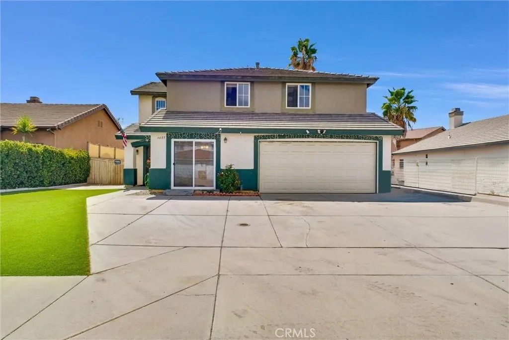 Photo of 4605 Oak Tree Way, Hemet, CA 92545 (MLS # OC25280290)