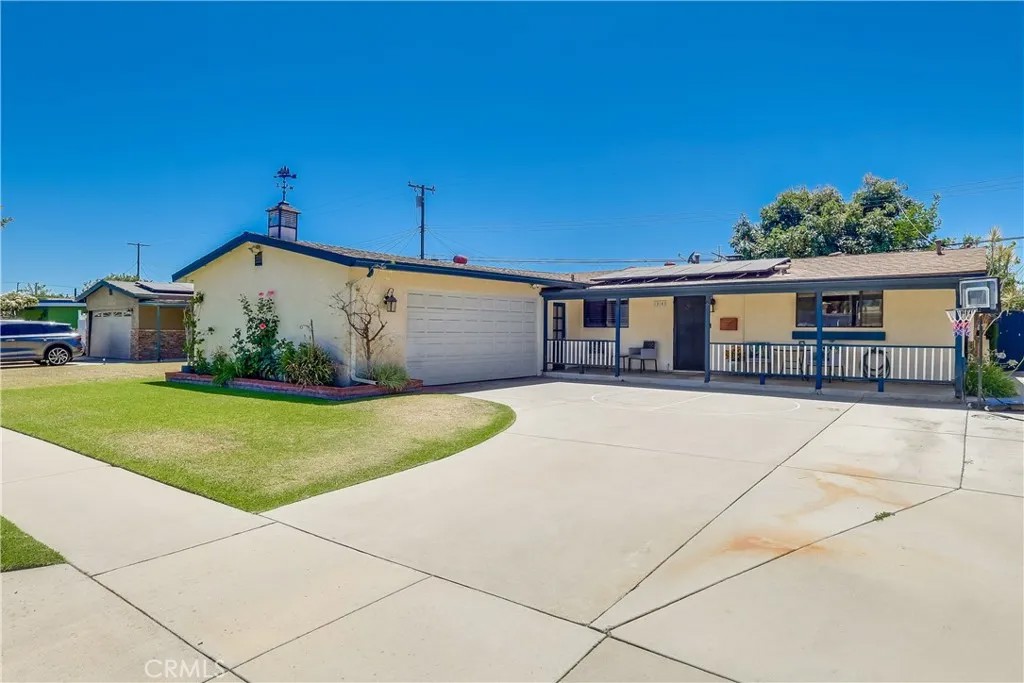 13143 Parise Drive