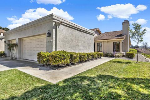 17925 Avenida Cordillera San Diego CA 92128