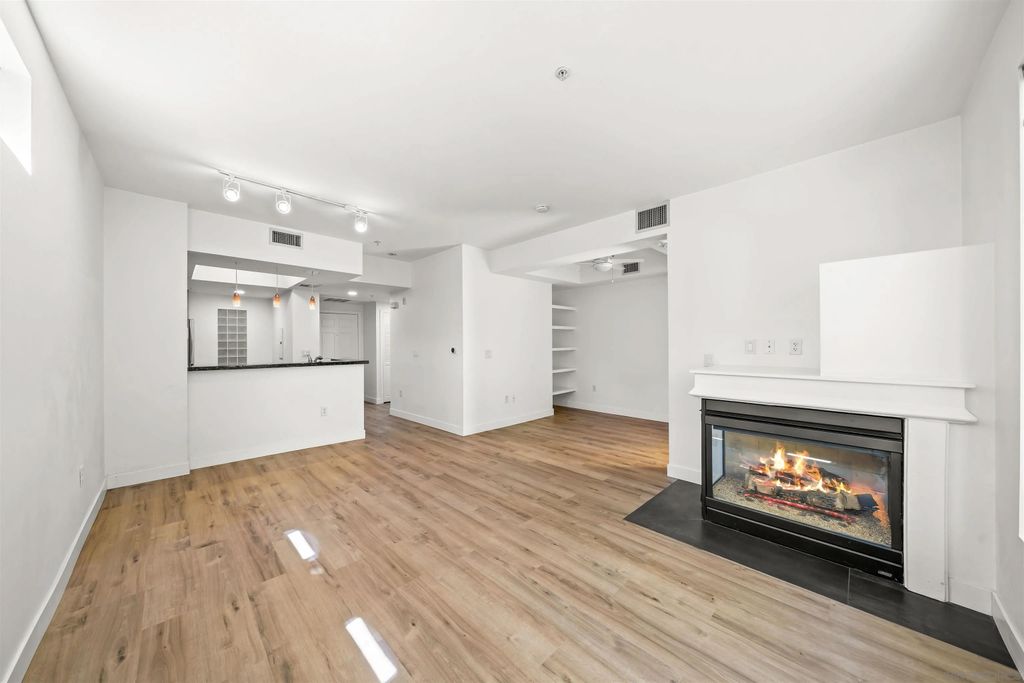 Photo of 2400 5Th Ave #103, San Diego, CA 92101 (MLS # 260007986)