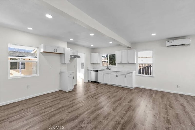 304 E 28th Street