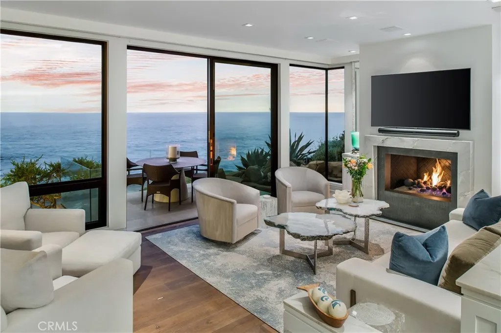 1715 Ocean Way