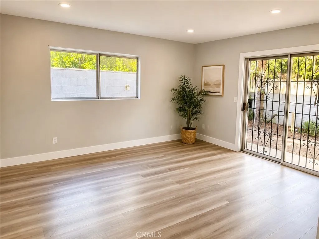 12652 Mercer