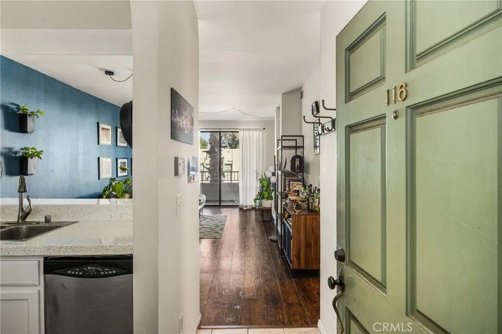 Photo of 555 Maine Avenue #116, Long Beach, CA 90802 (MLS # PW26079579)