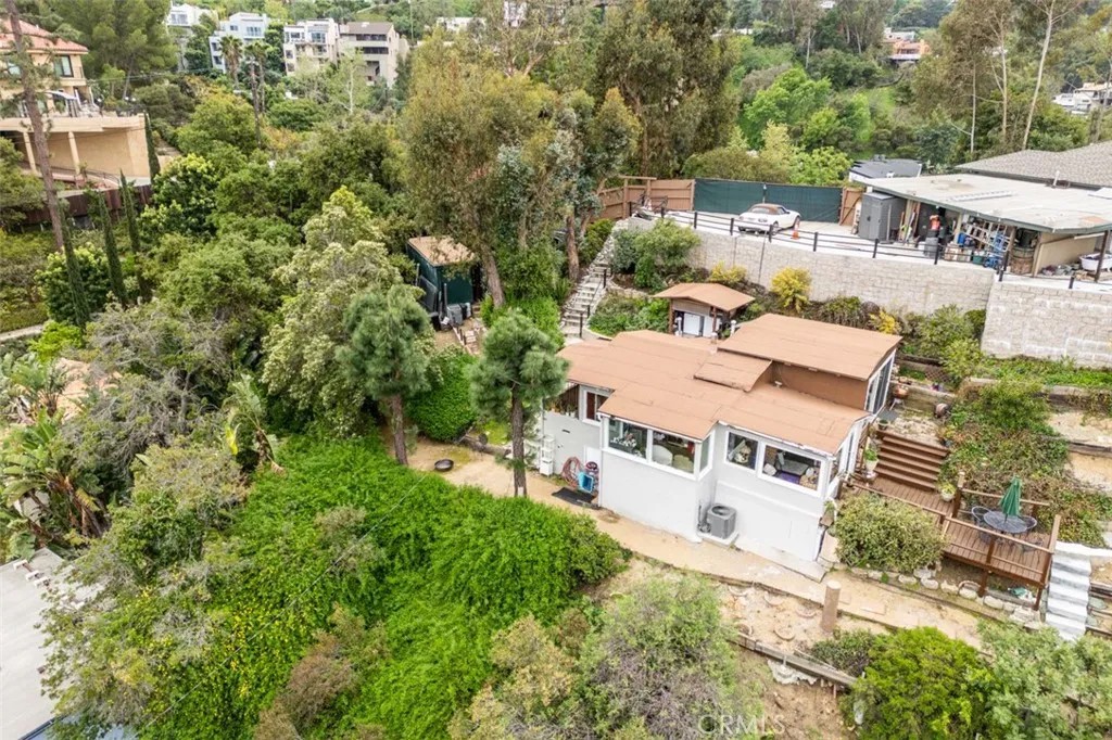 3112 Goodview Trail