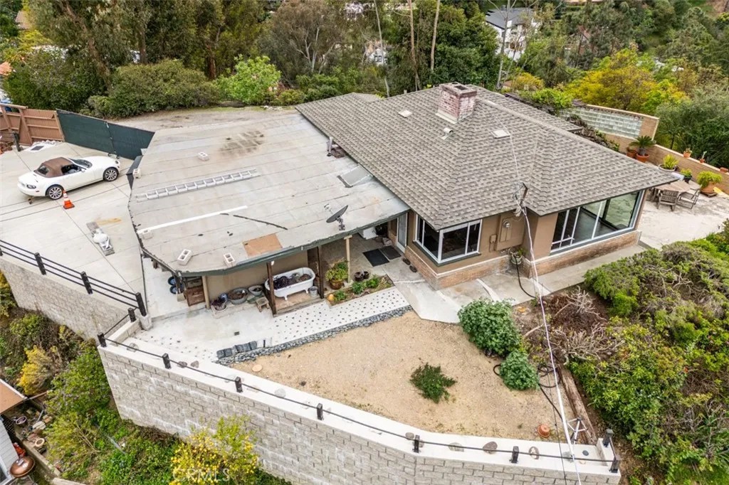 3112 Goodview Trail