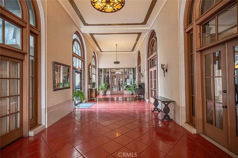 455 E Ocean Blvd 515