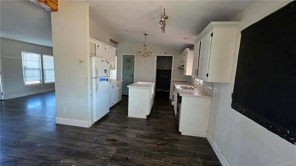 Photo of 6833 South St, Phelan, CA 92371 (MLS # IG26000312)